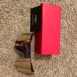 Fendi Sunglasses Unisez